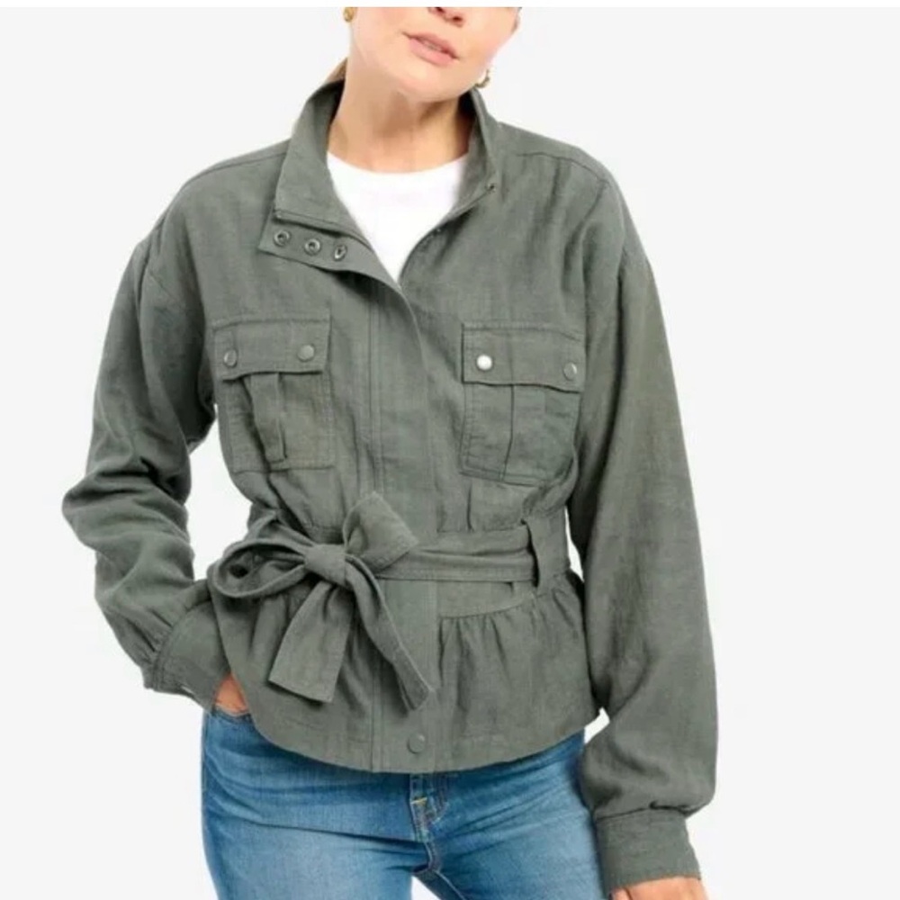 Splendid White Utility Jacket with Belt